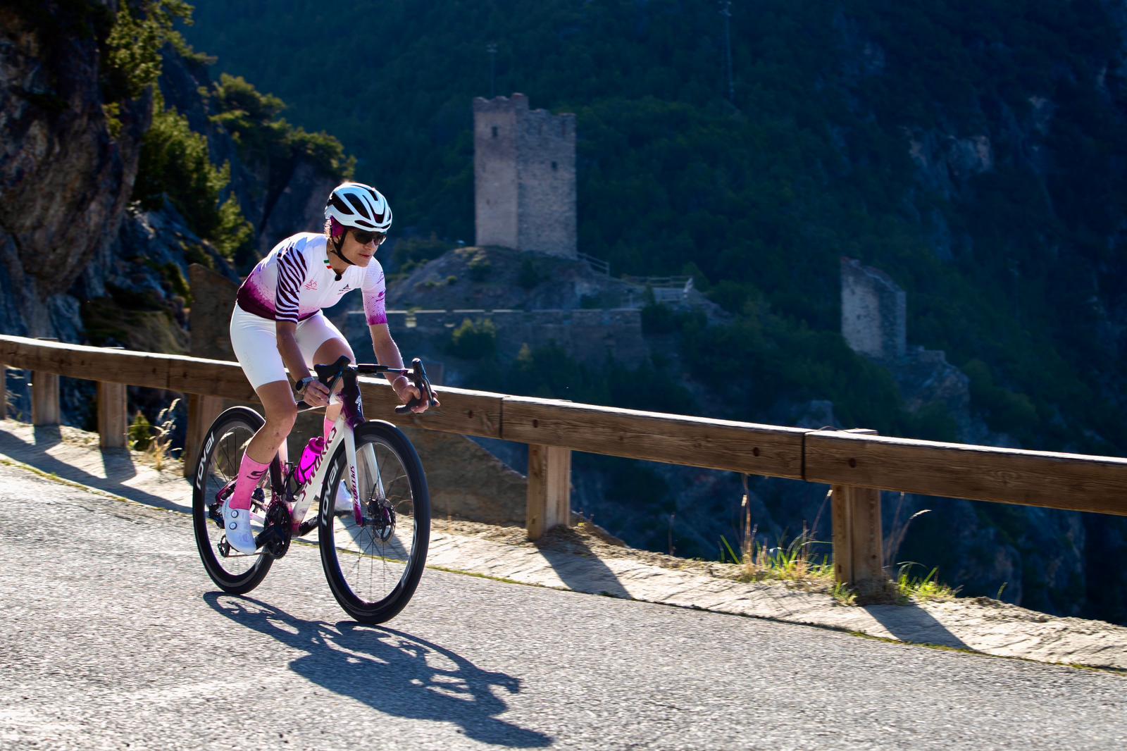 Sarah Palfrader con Zoe la Zebra sullo Stelvio